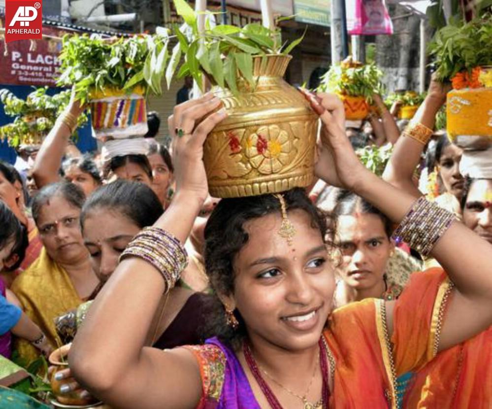 Golconda Bonalu Jathara Images
