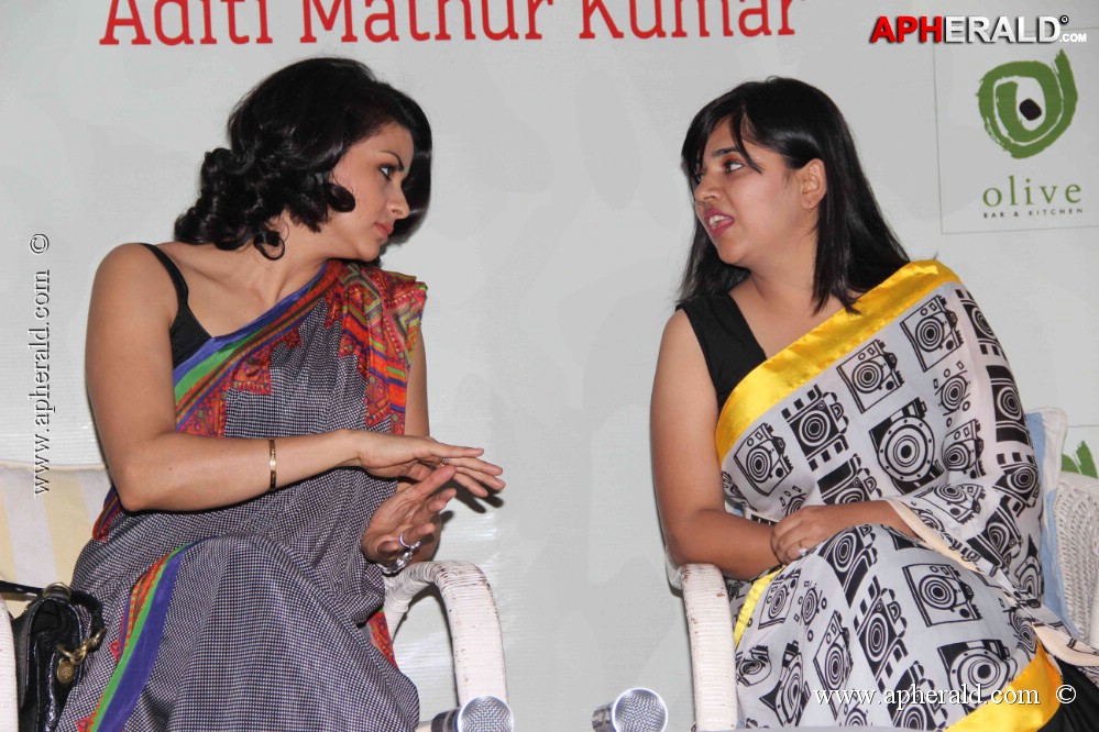 Gul Panag Launch Soldier n Spice Book