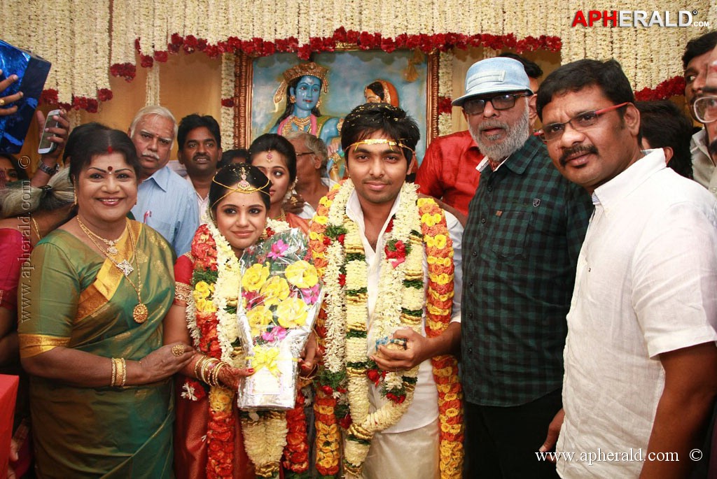 GV Prakash Kumar and Saindhavi Wedding Photos