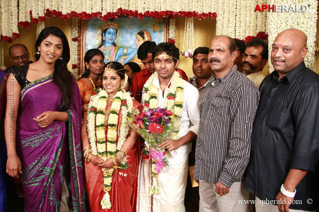 GV Prakash Kumar and Saindhavi Wedding Photos