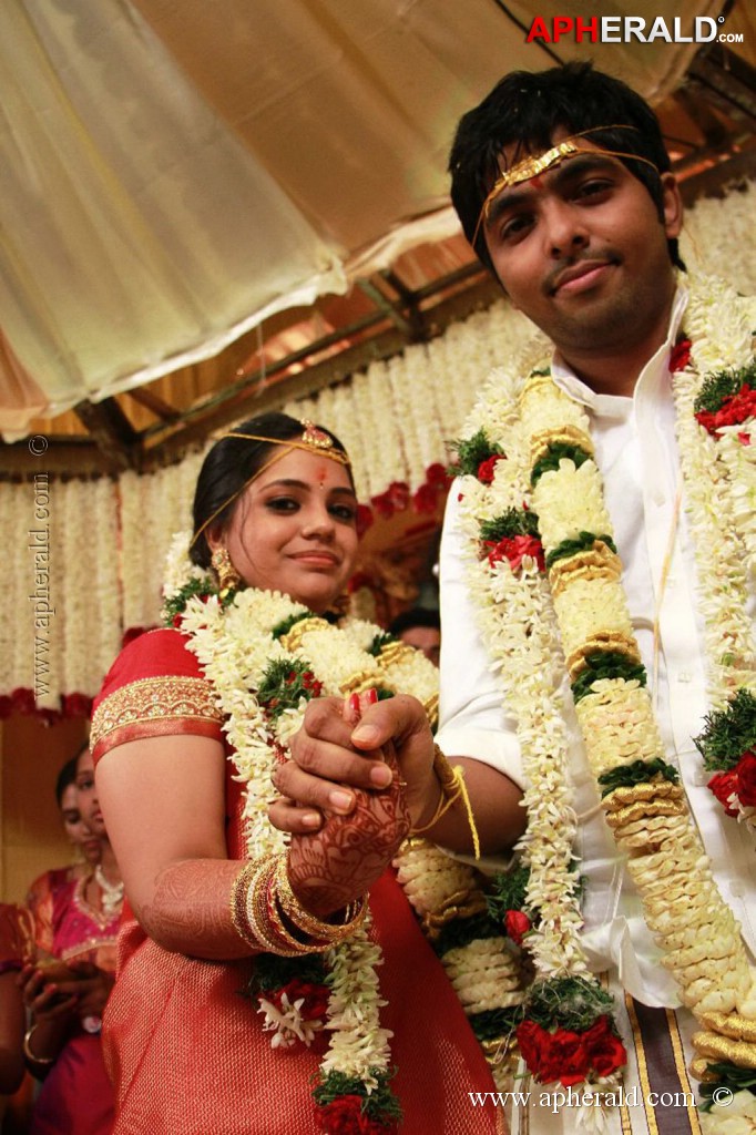 GV Prakash Kumar and Saindhavi Wedding Photos