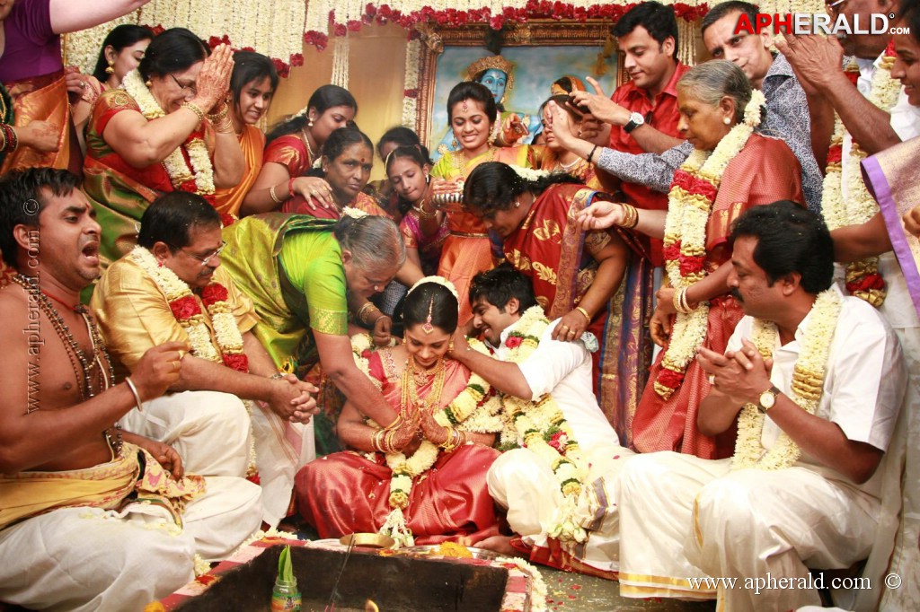 GV Prakash Kumar and Saindhavi Wedding Photos