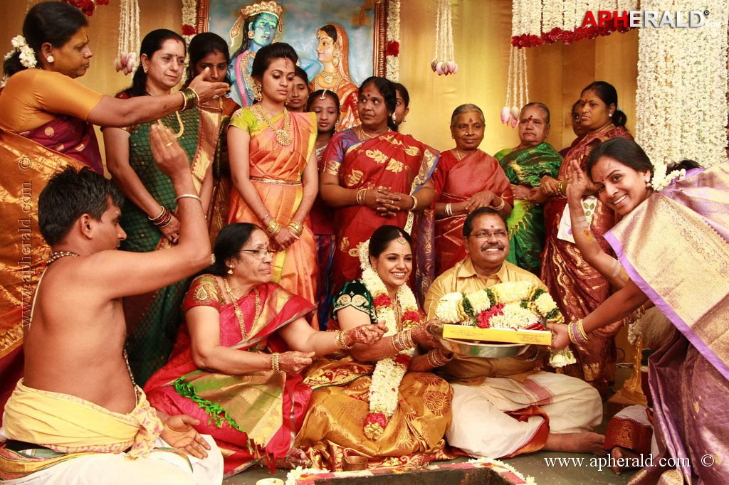 GV Prakash Kumar and Saindhavi Wedding Photos