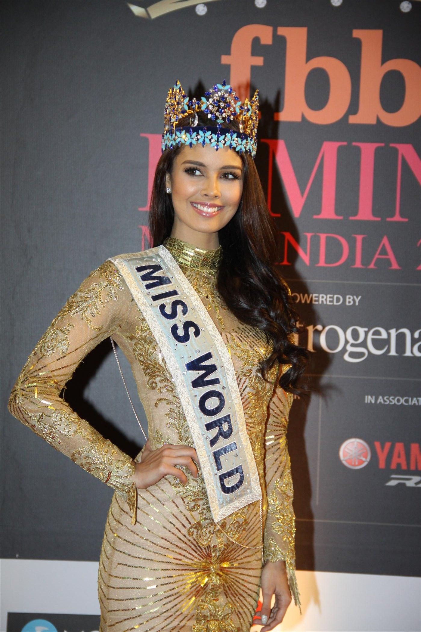 Hot Celebs at Femina Miss India 2014 Pics