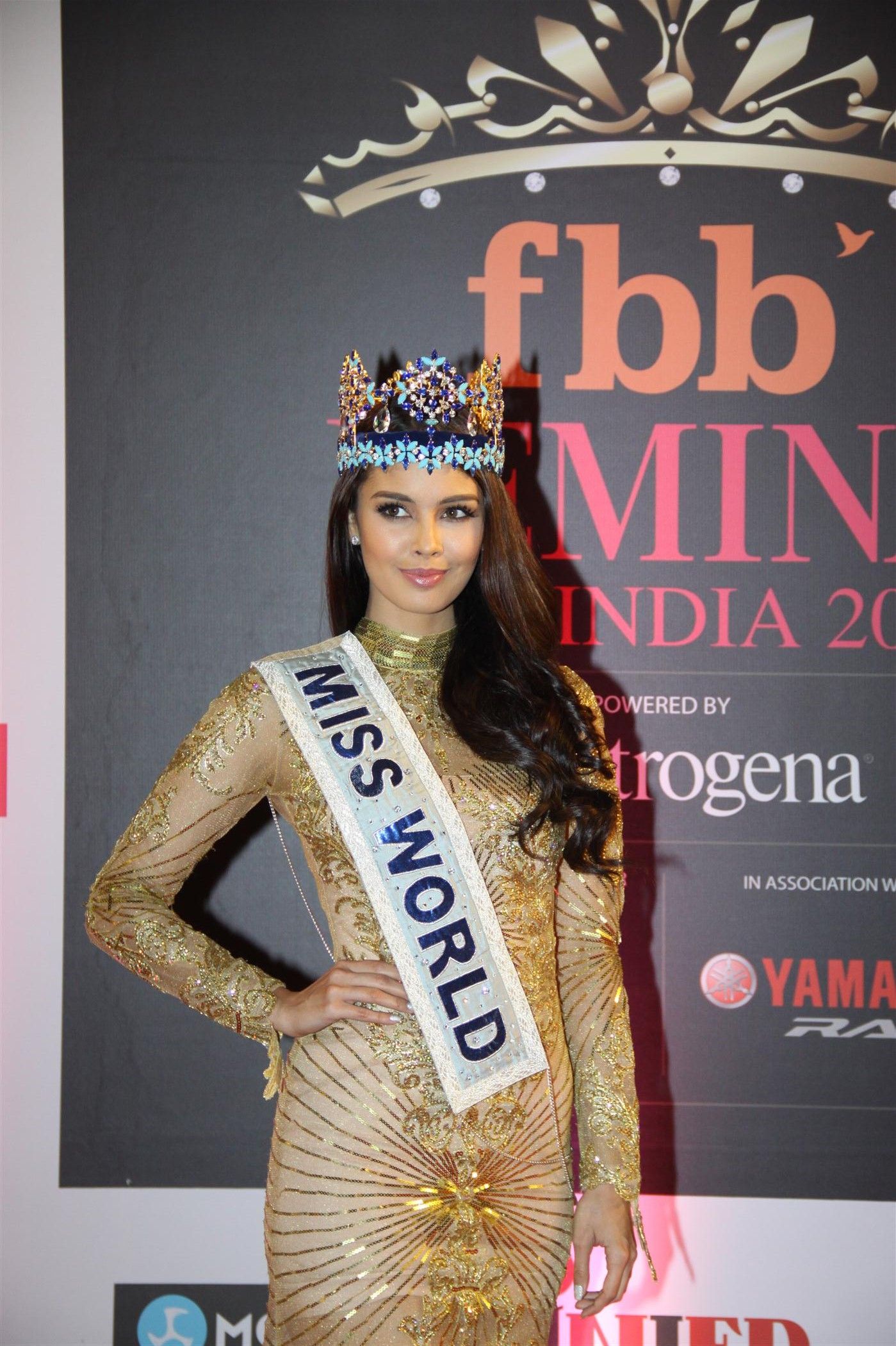 Hot Celebs at Femina Miss India 2014