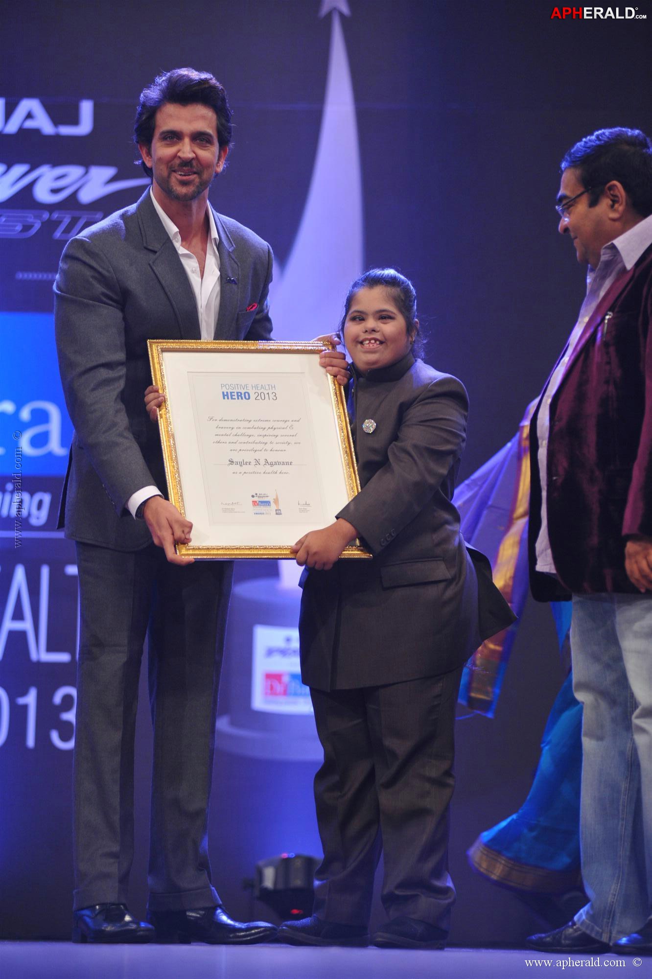 Hrithik Roshan at 8th Positive Health Awards 