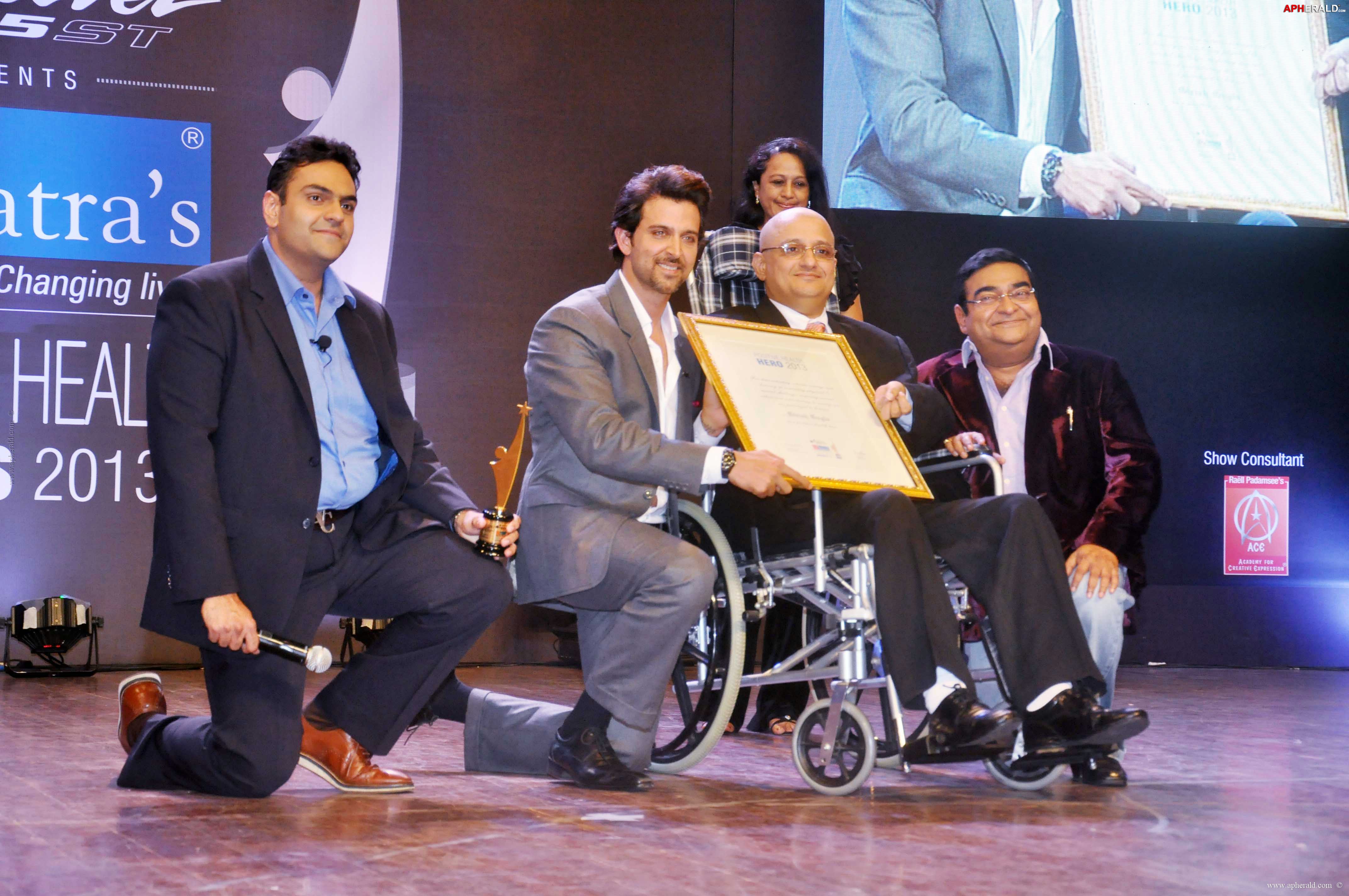 Hrithik Roshan at 8th Positive Health Awards 