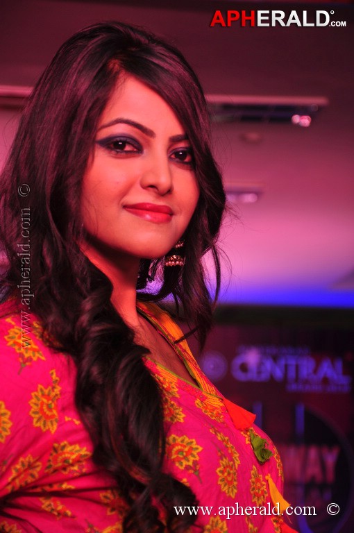 hyderabad central fashion shows