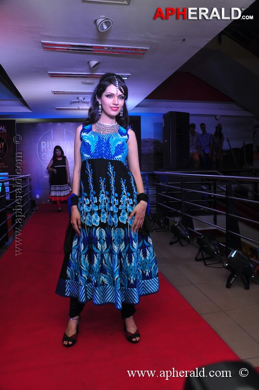 hyderabad central fashion shows