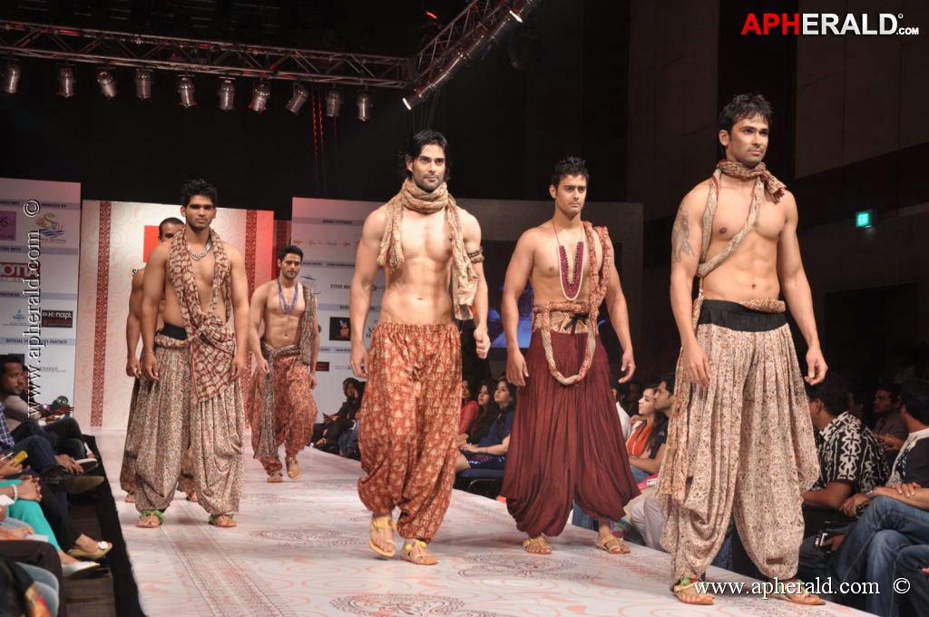 Hyderabad Fashion Week - Day1
