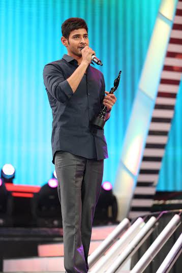 Idea Filmfare Awards 2014 Event Stills