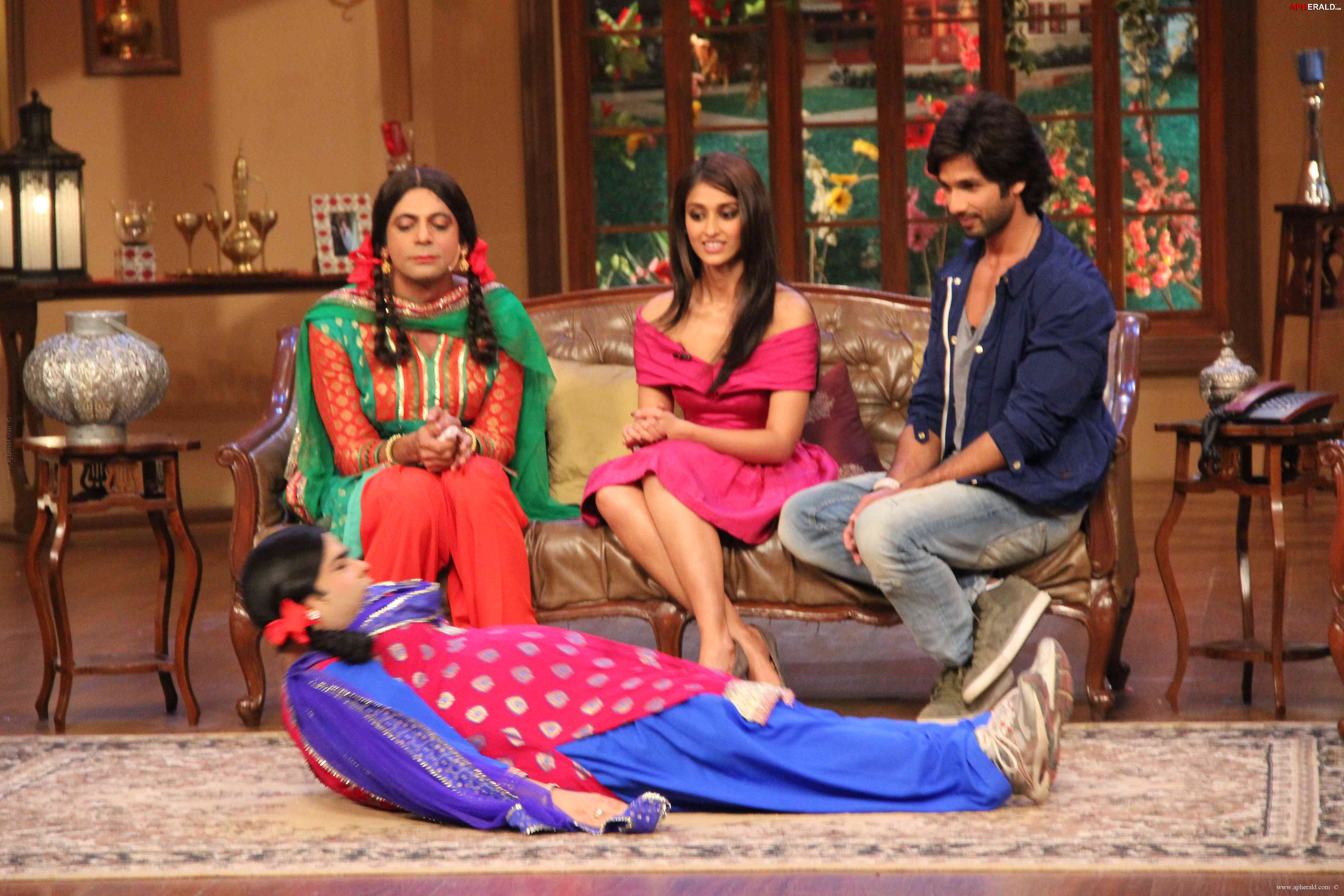 Ileana Promotes PPNH on Sets of Comedy Nights