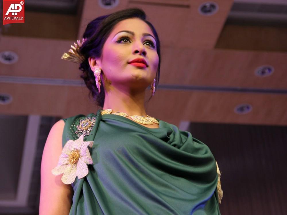 Indian Models Ramp Walk at CIFW Day 3