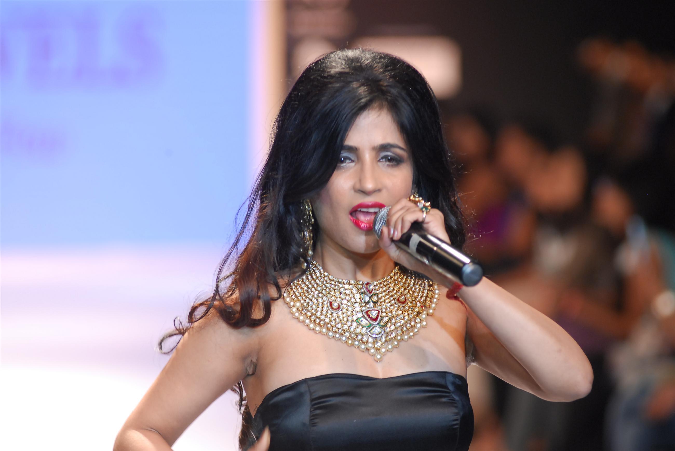 Stars Ramp Walk At India International Jewellery Week 2014 Day 2