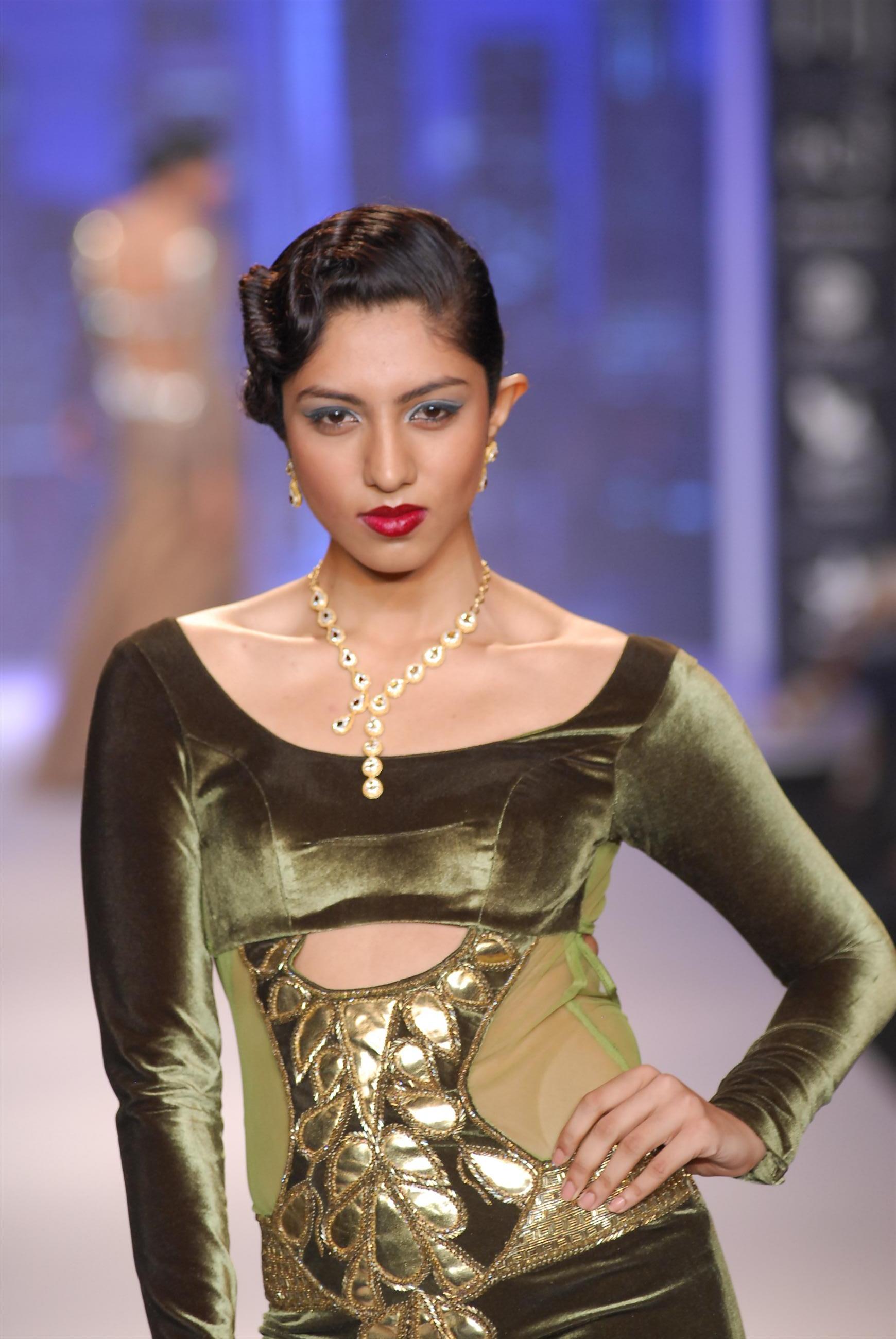 Stars Ramp Walk At India International Jewellery Week 2014 Day 2