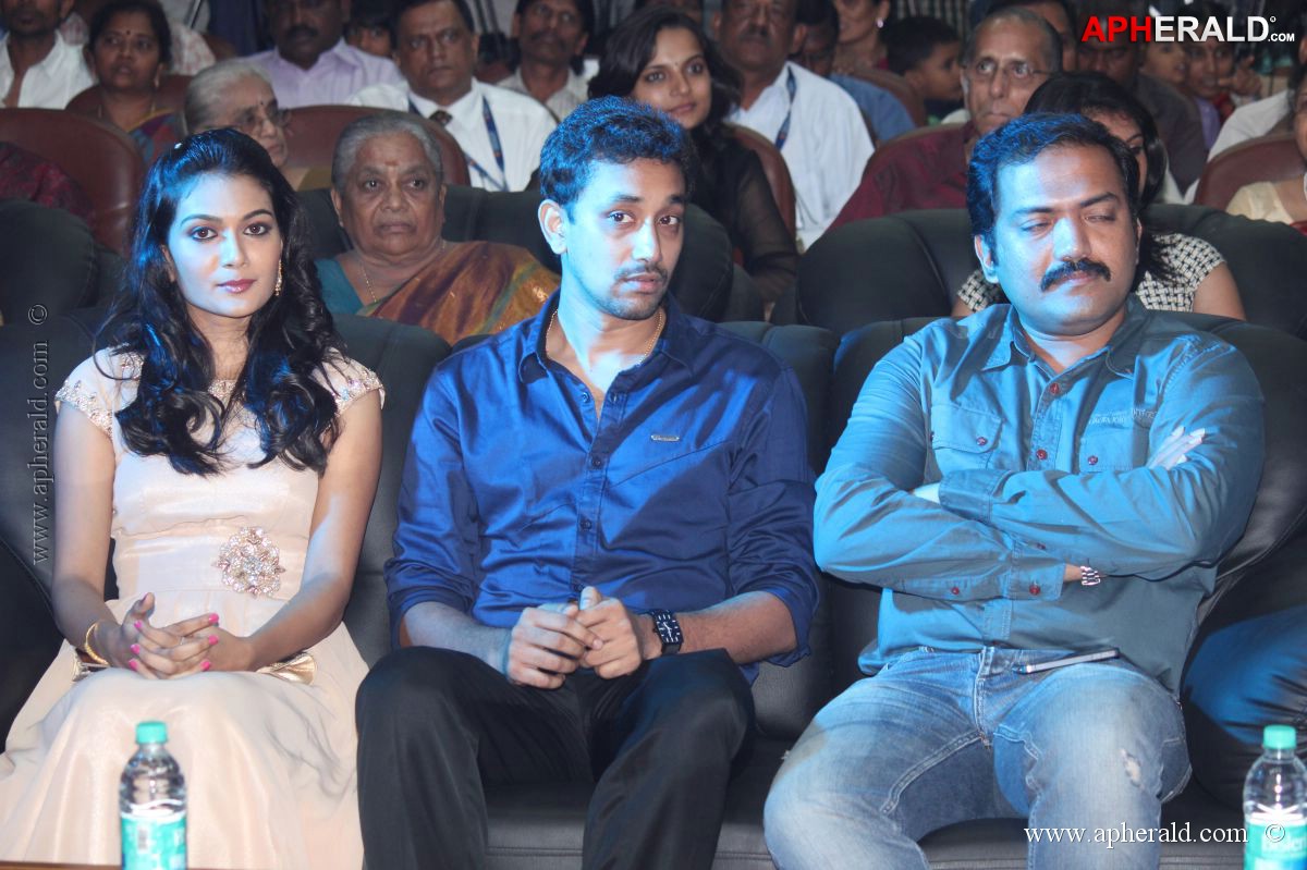 Iruvar Ondranal Movie Audio Launch
