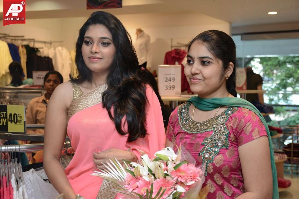 Ishara Launch Max Women's Day Out