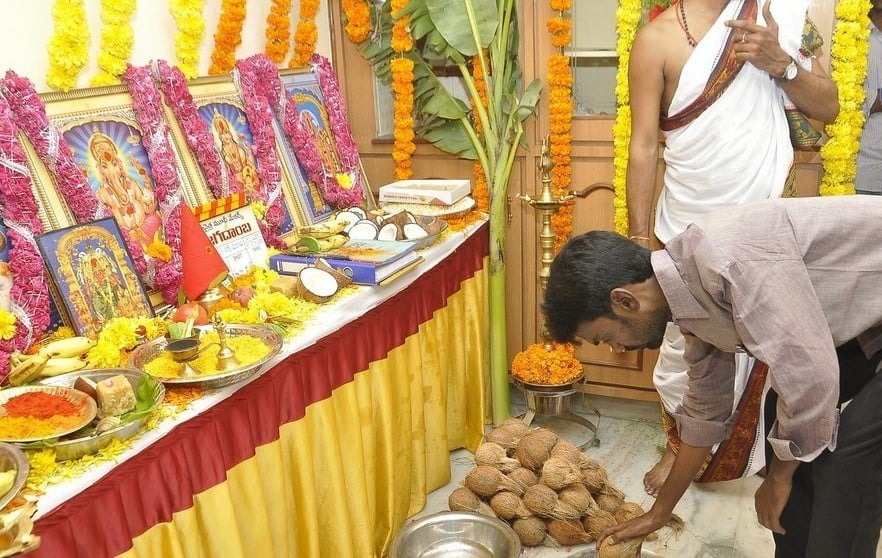 Jagadhamba Movie Launch Photos