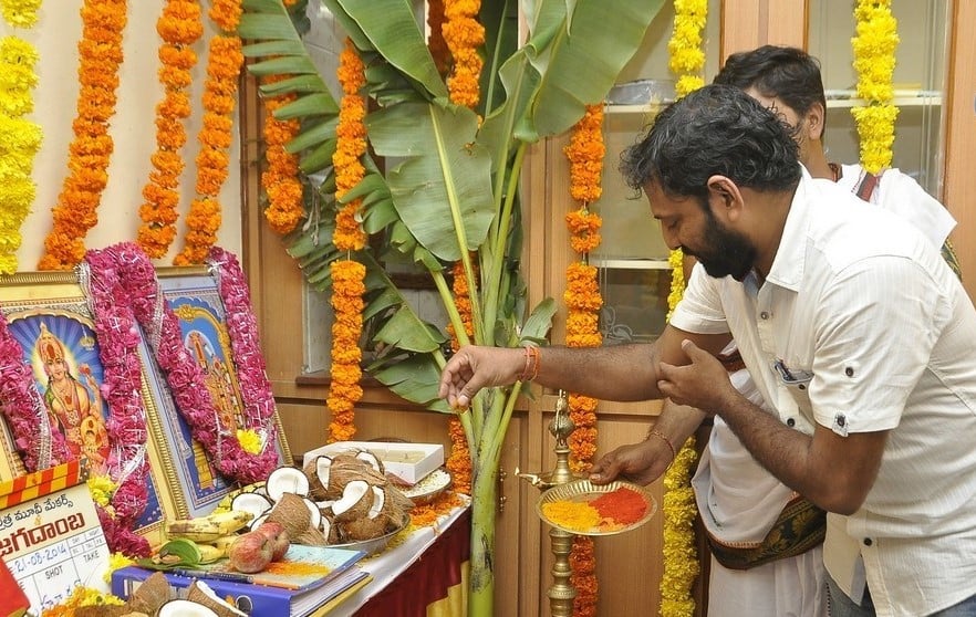 Jagadhamba Movie Launch Photos