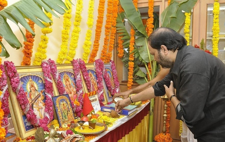 Jagadhamba Movie Launch Photos