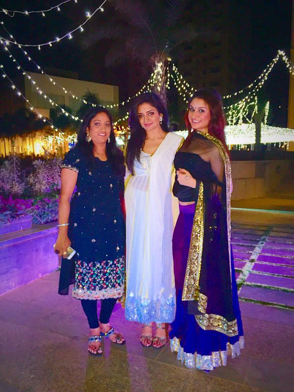 Jagapati Babu Daughter Marriage Sangeeth Photos