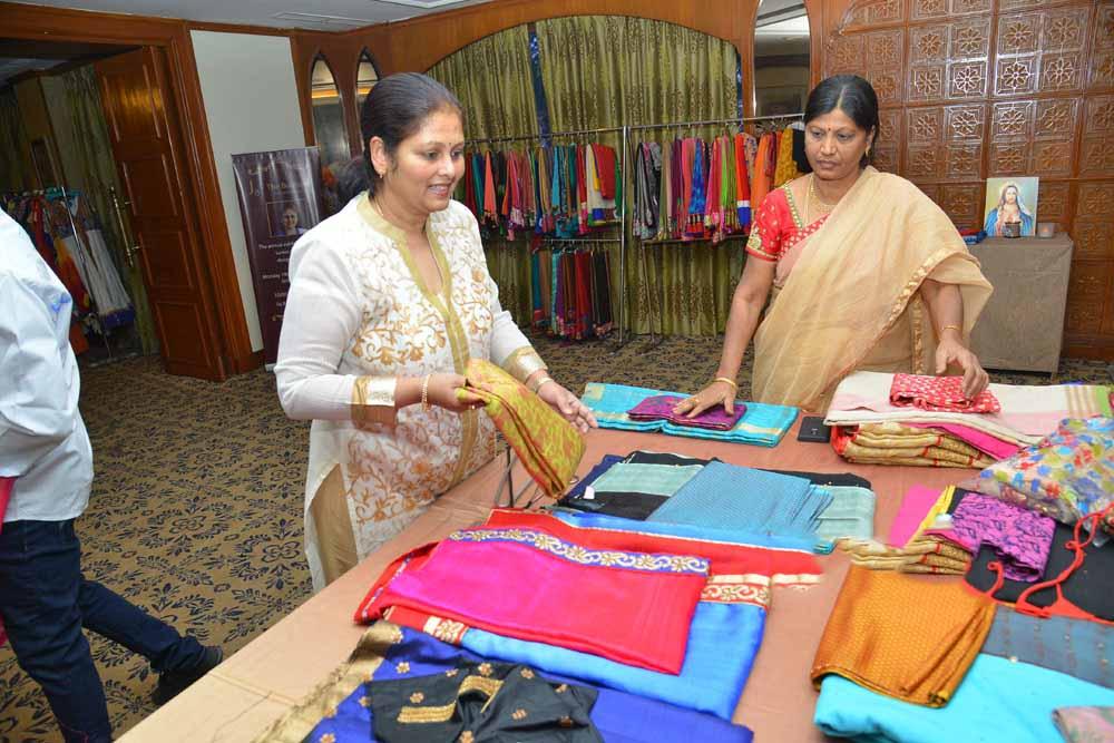 Jayasudha Kapoor J8 Designer Boutique Launch Photos