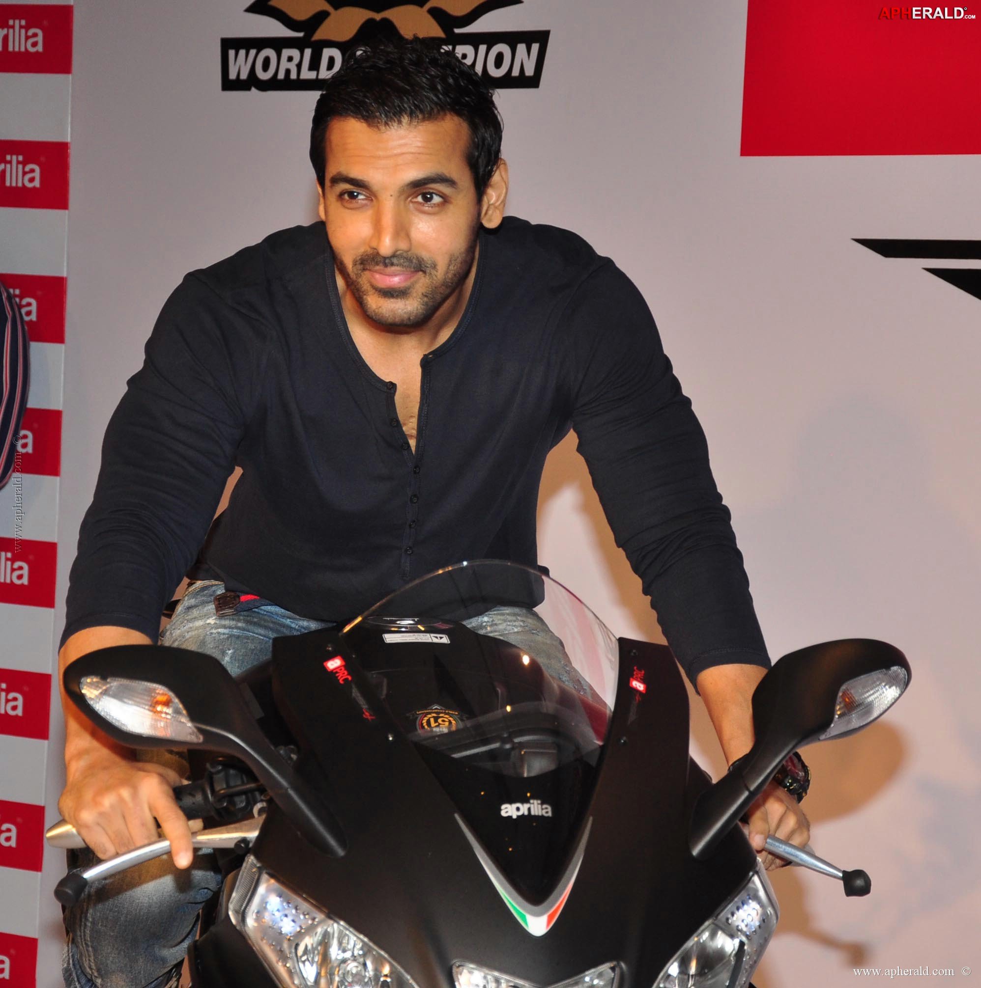 John Abraham owns an Black Aprilia RSV4