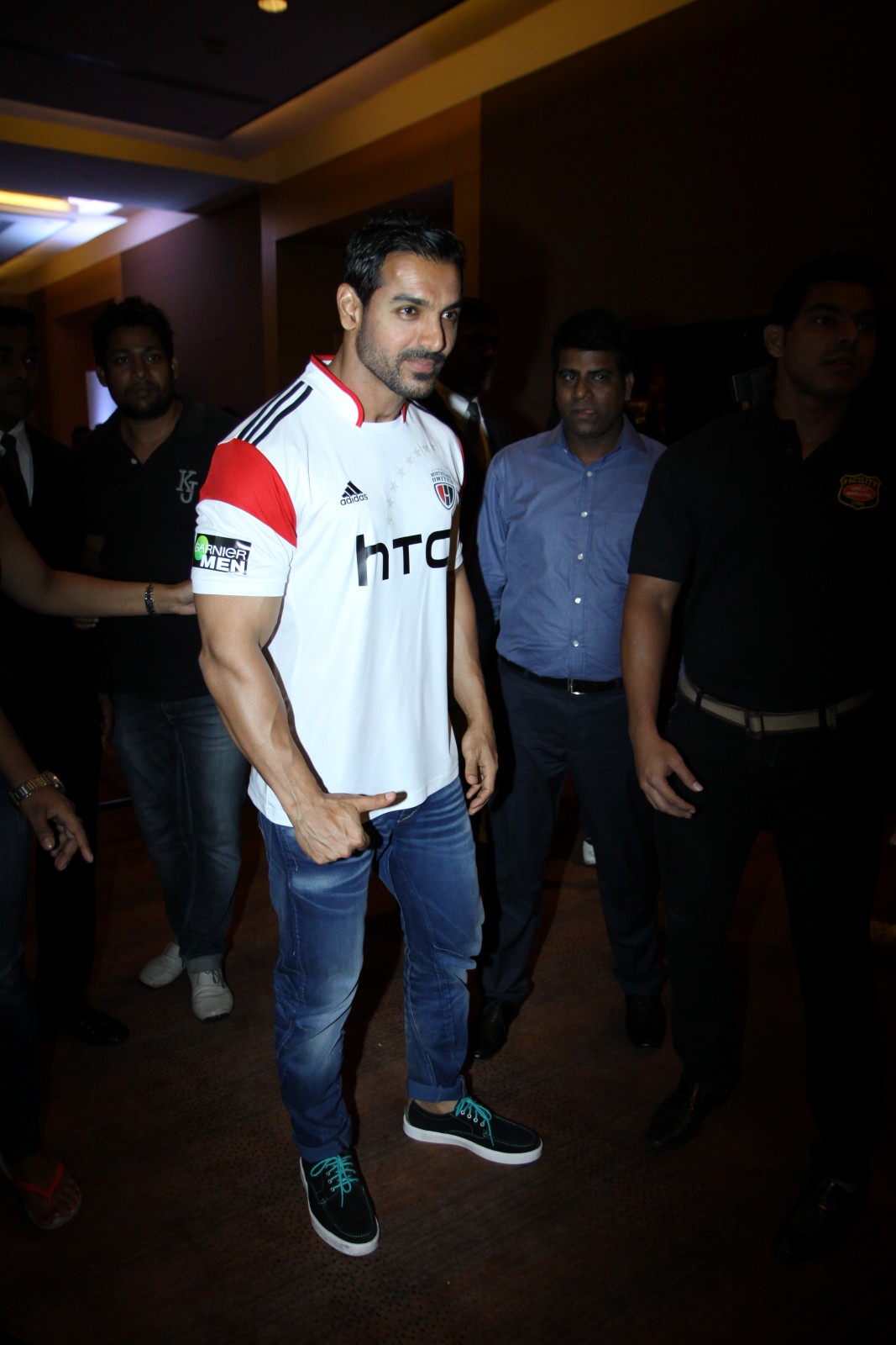 John Abraham Launch HTC Desire Eye Mobile