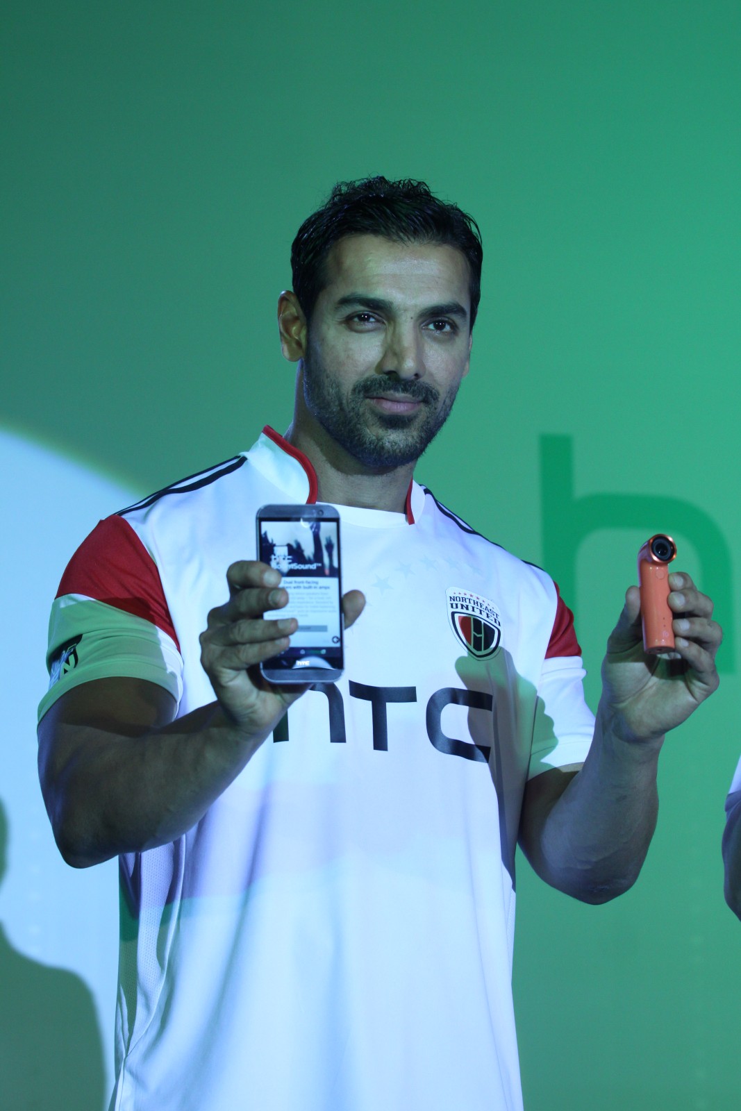 John Abraham Launch HTC Desire Eye Mobile