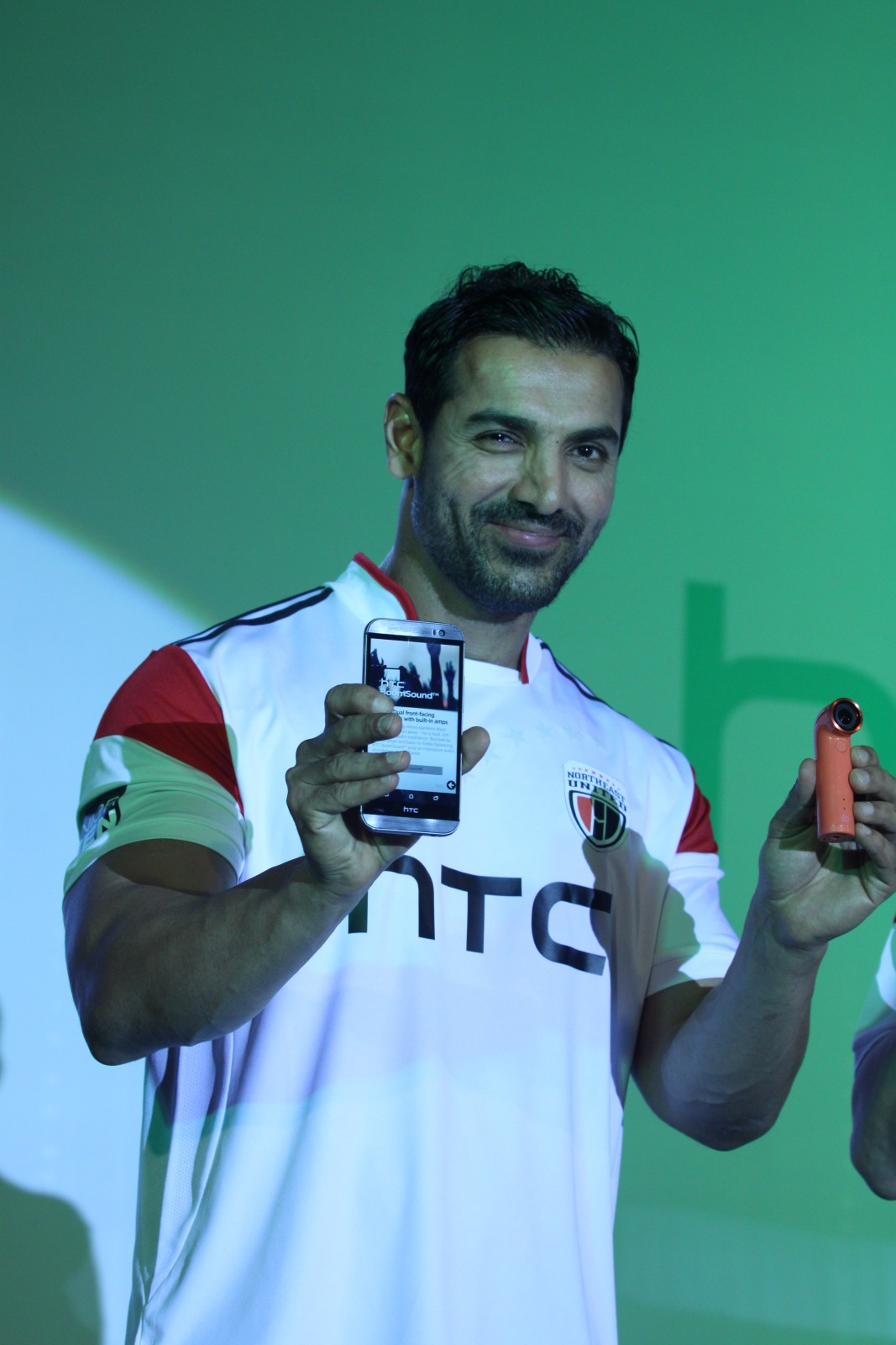 John Abraham Launch HTC Desire Eye Mobile