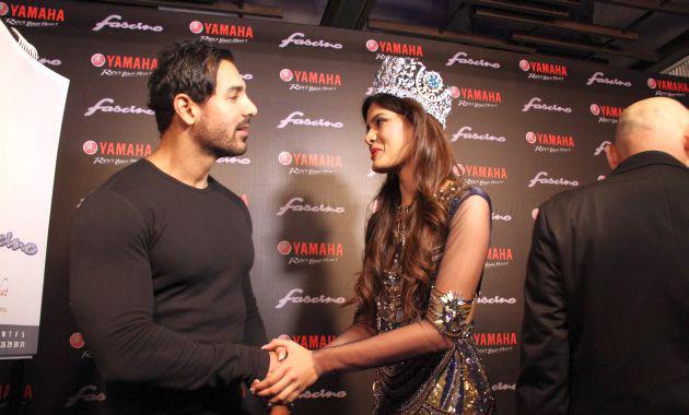 John Abraham Launch Yamaha Fascino Calendar 2015 Stills