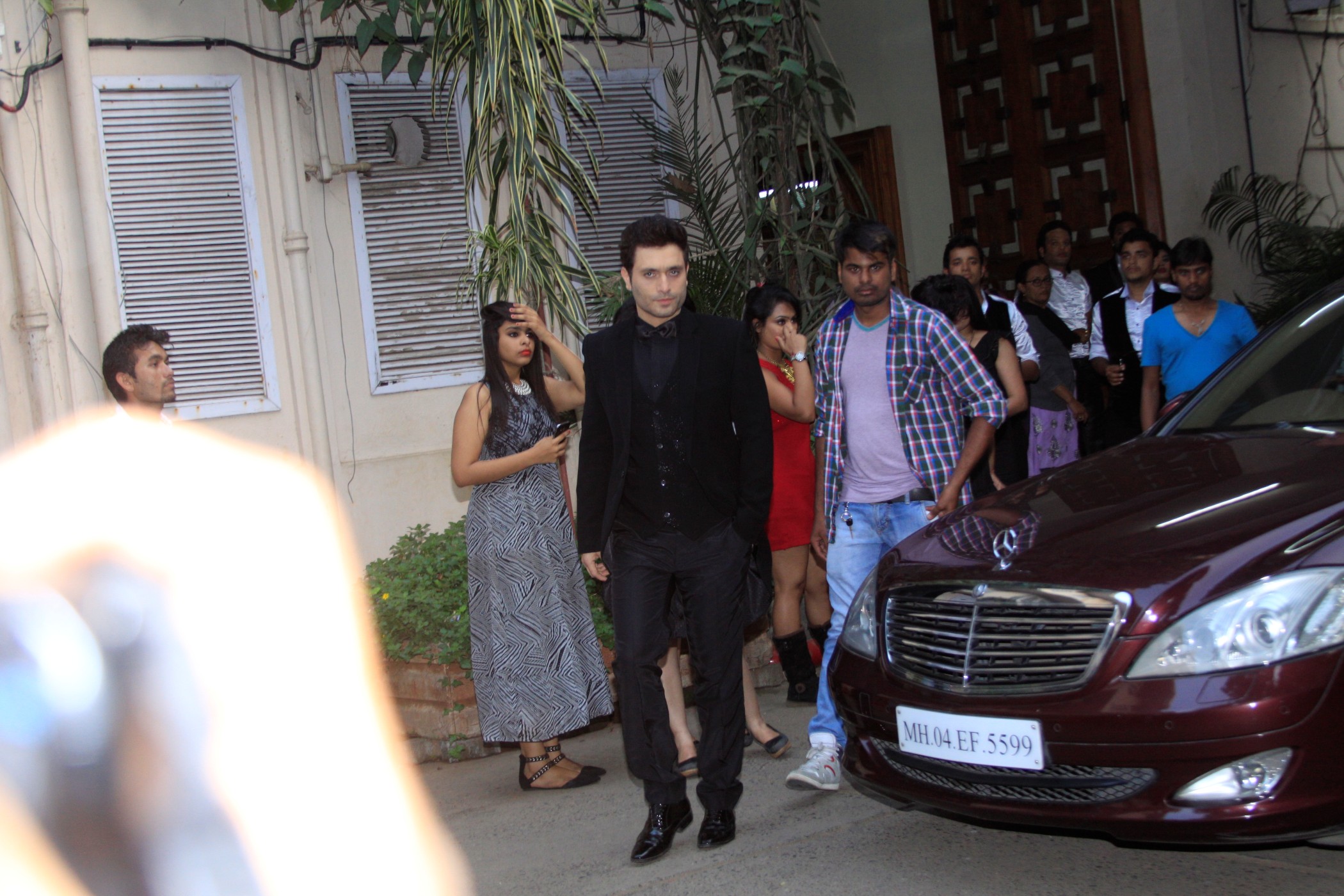 John Abraham Shruthi Hassan on sets