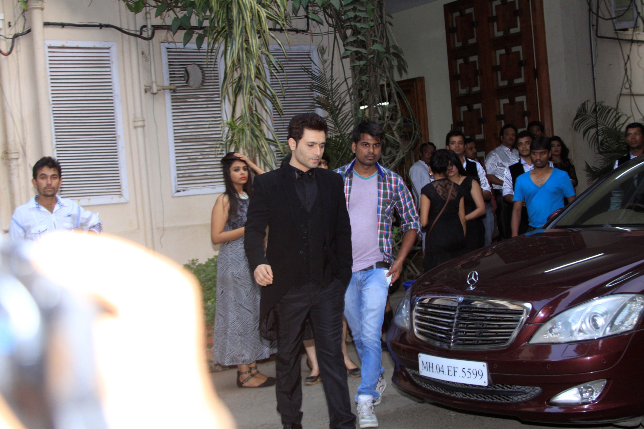 John Abraham Shruthi Hassan on sets