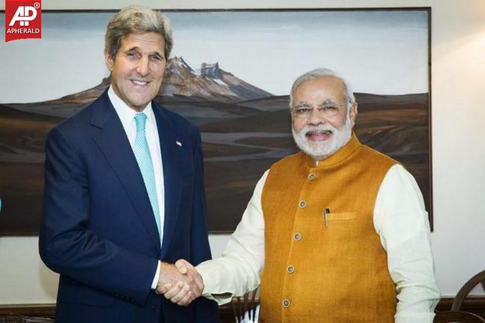 John Kerry n Narendra Modi Meet