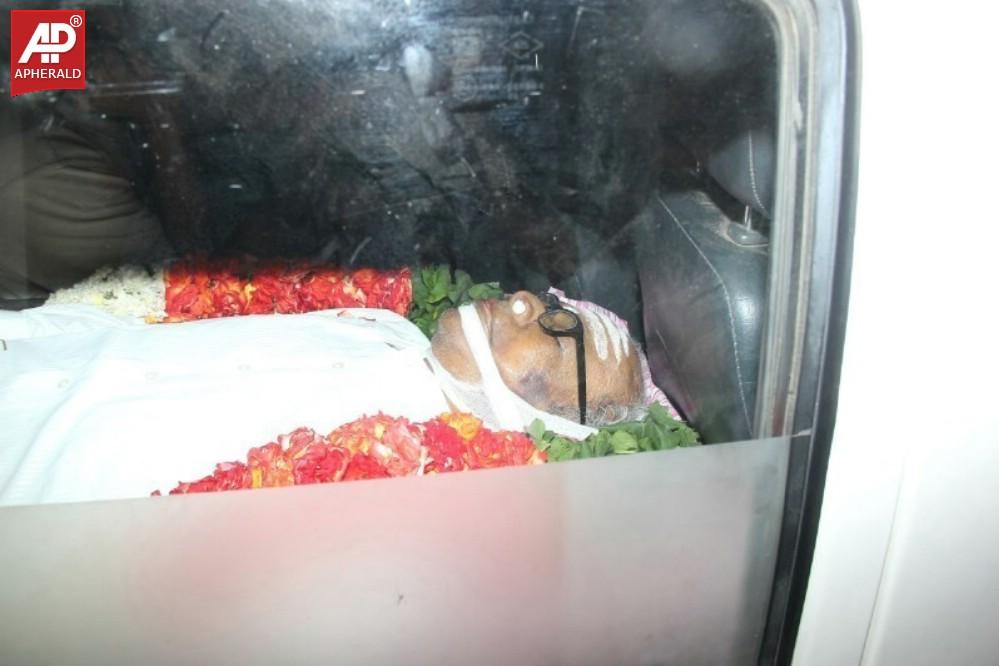 K Balachander Condolences Pics