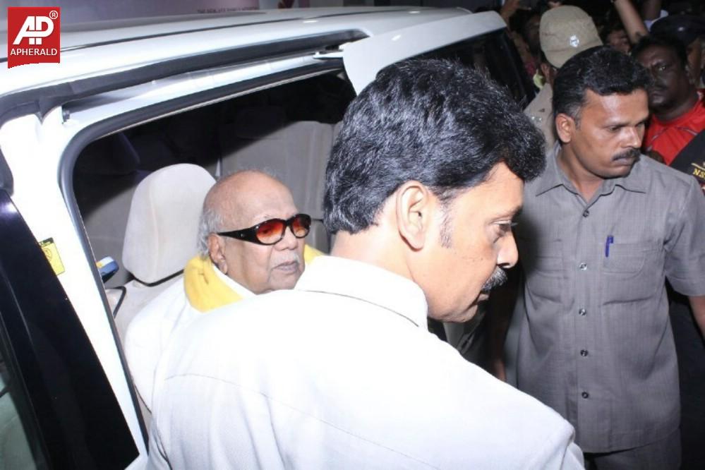 K Balachander Condolences Pics