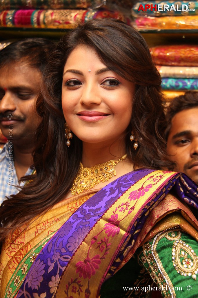 Kajal Launches Chennai Shopping Mall