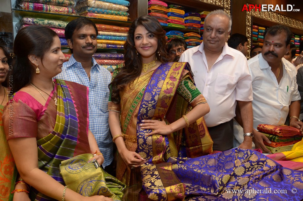 Kajal Launches Chennai Shopping Mall