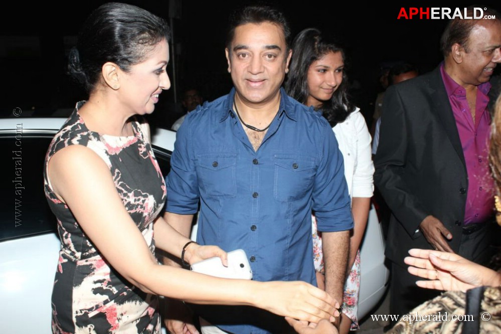 Kamal Haasan Launches 4th Bounce Style Lounge