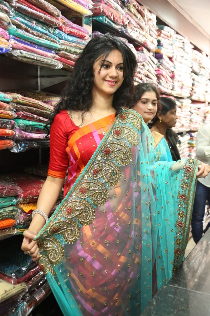 Kamna Jethmalani Launches GC Hypermart
