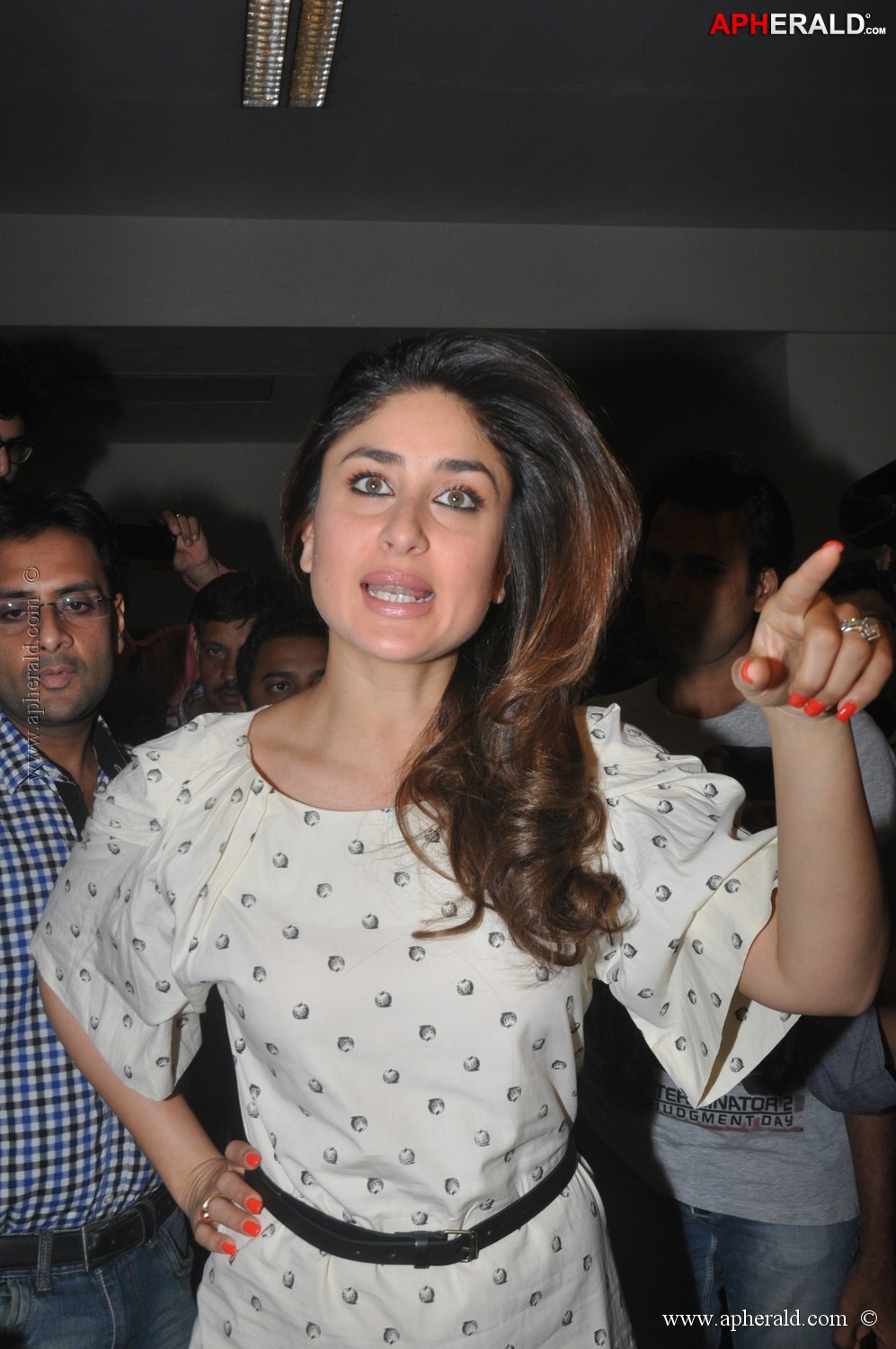 Kareena Kapoor n Imran Khan at Radio City 