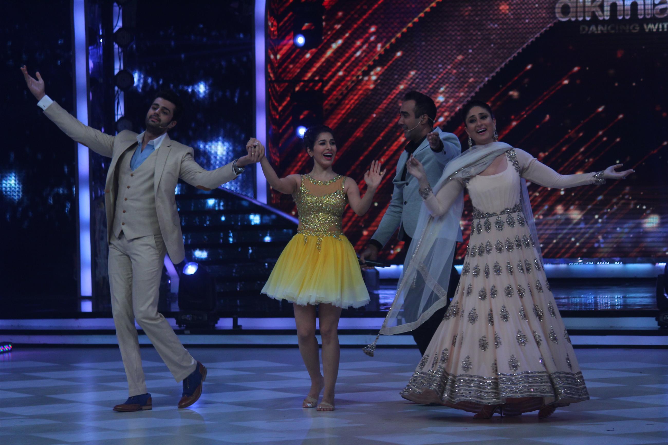 Kareena Kapoor Promotes Singham Returns