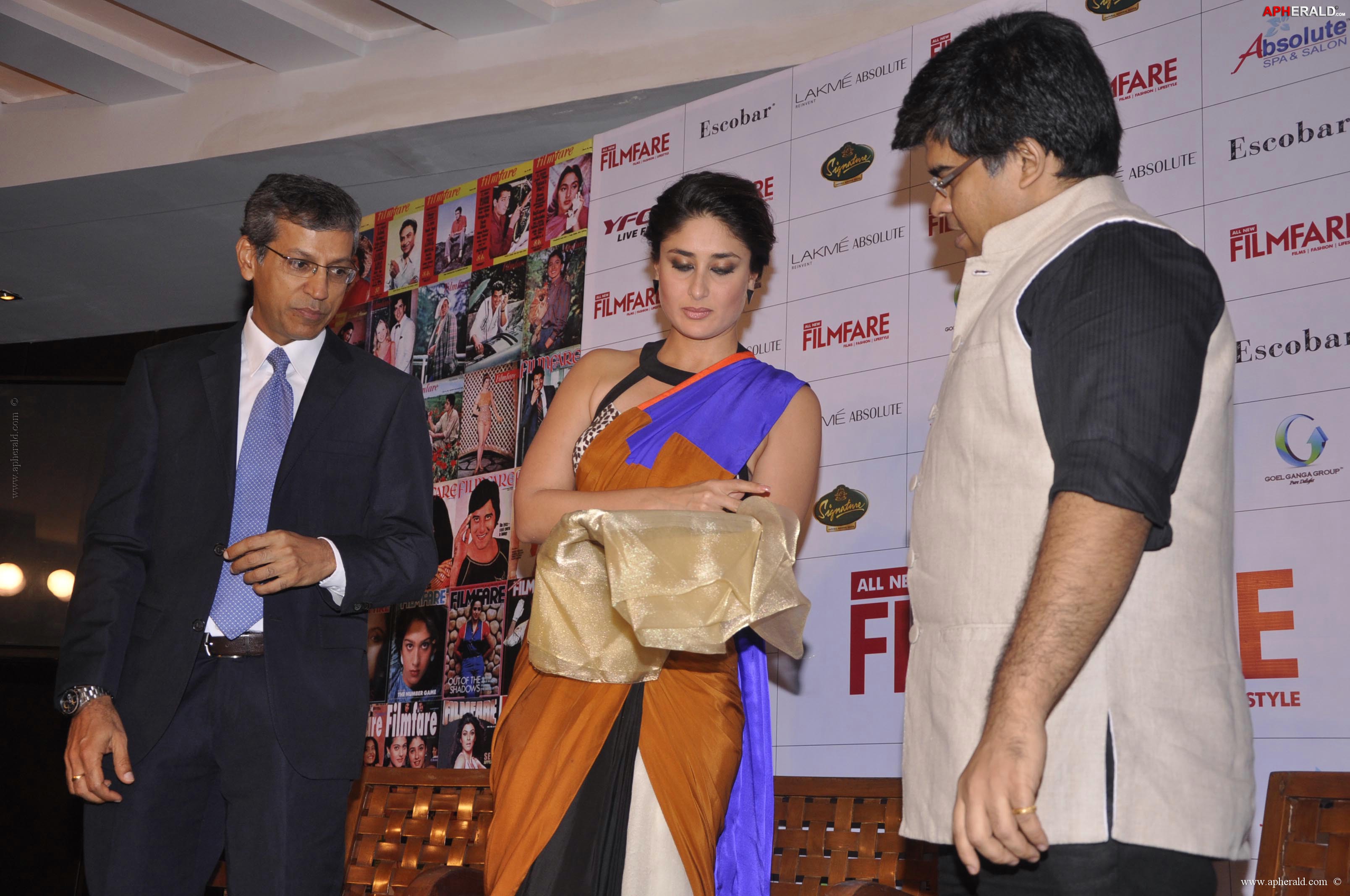 Kareena launches Filmfare makeover issue