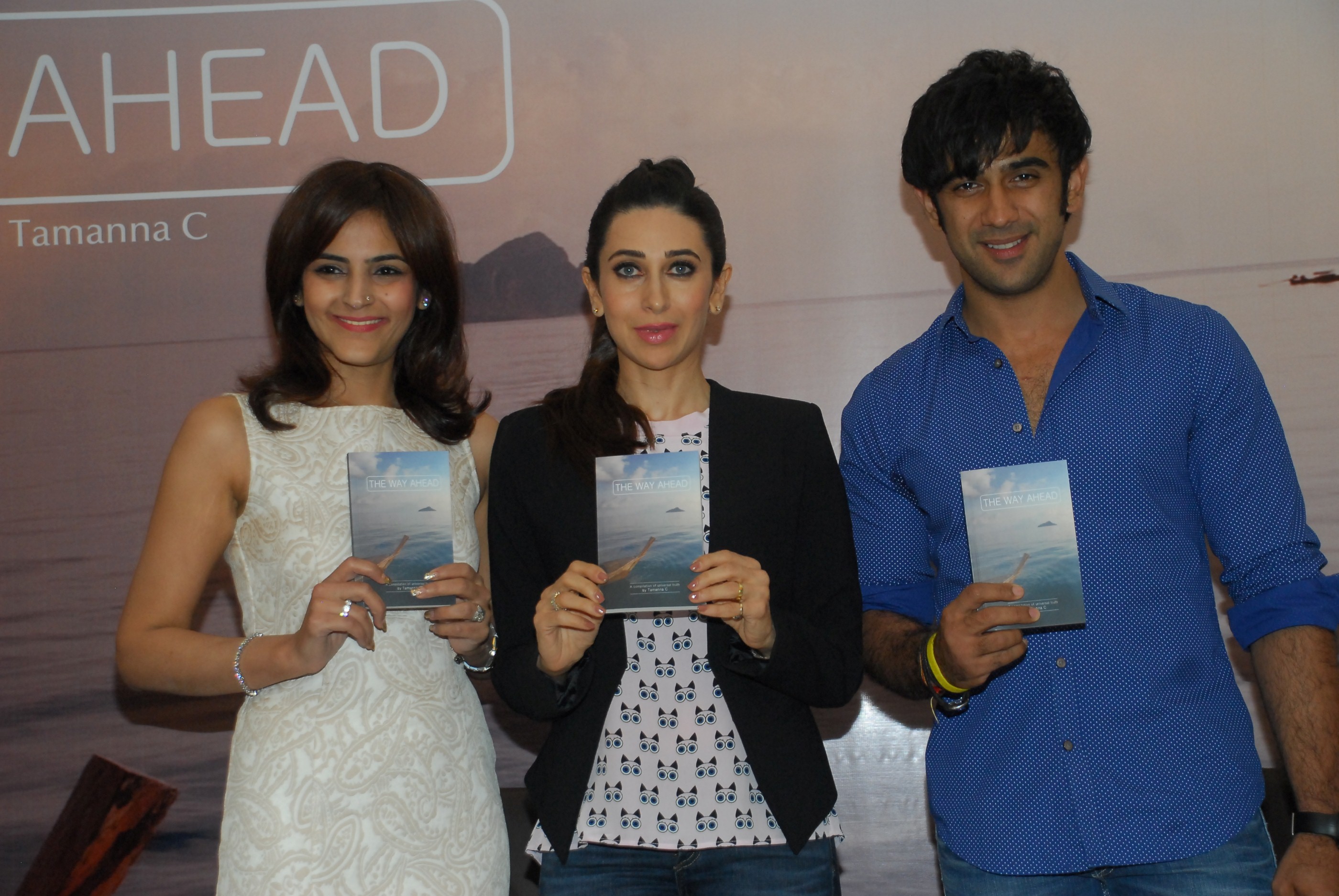 Karishma Kapoor at The Way Ahead Book Launch