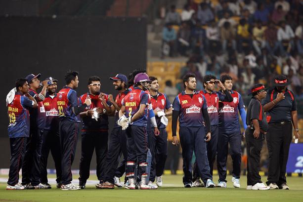 Karnataka Bulldozers Vs Bengal Tigers Match Photos