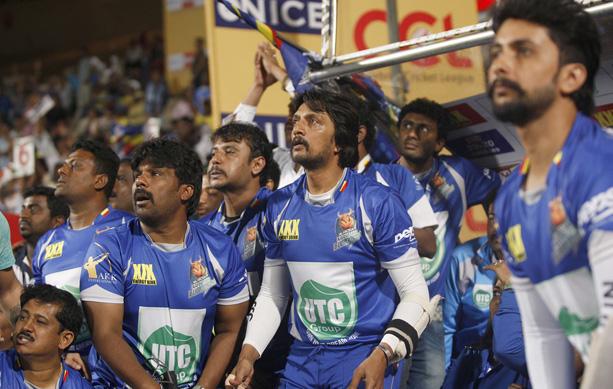 Karnataka Bulldozers Vs Bengal Tigers Match Photos