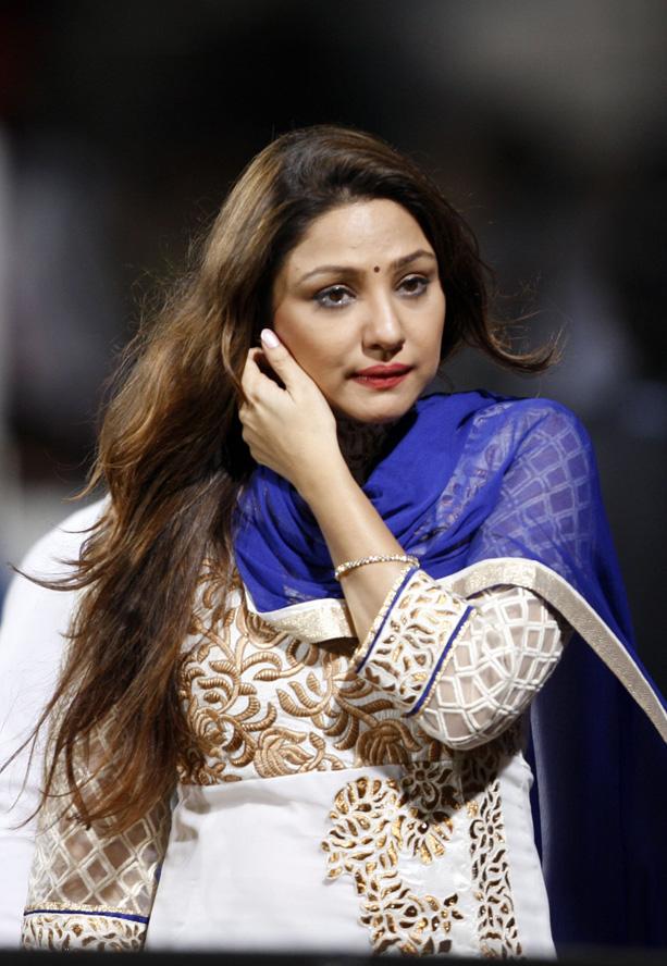 Karnataka Bulldozers Vs Bengal Tigers Match Photos