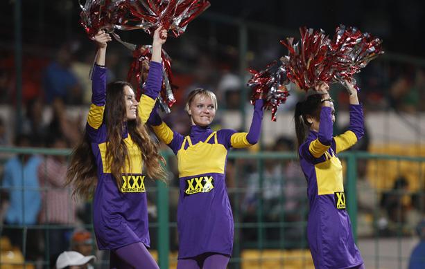 Karnataka Bulldozers Vs Bengal Tigers Match Photos