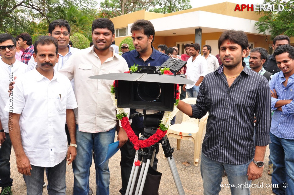 Karthikeya Movie Opening Photos
