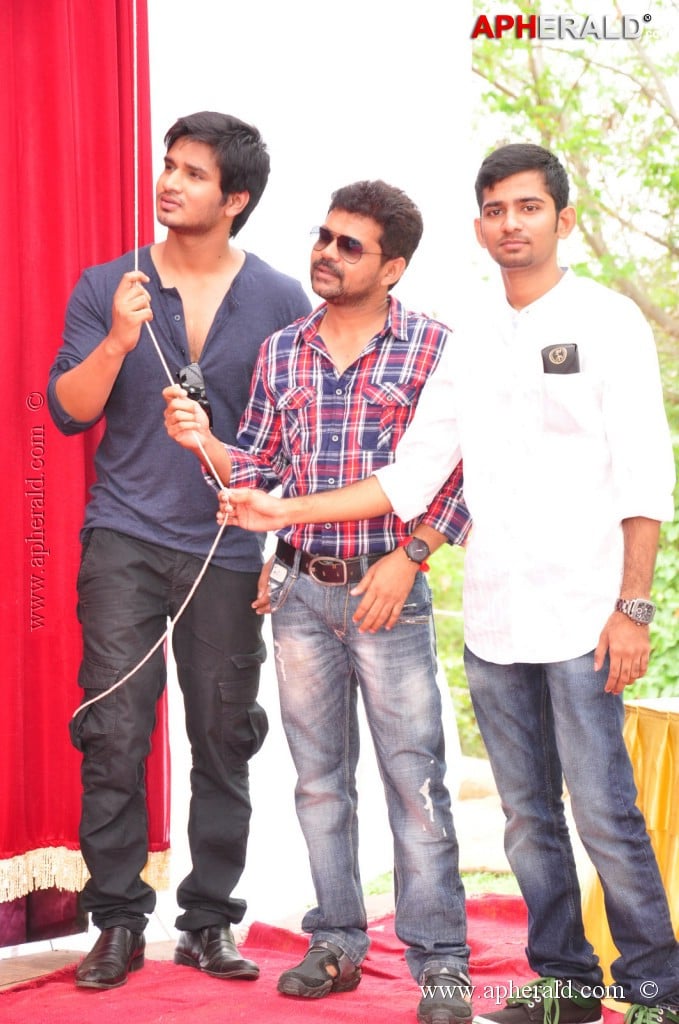 Karthikeya Movie Opening Photos